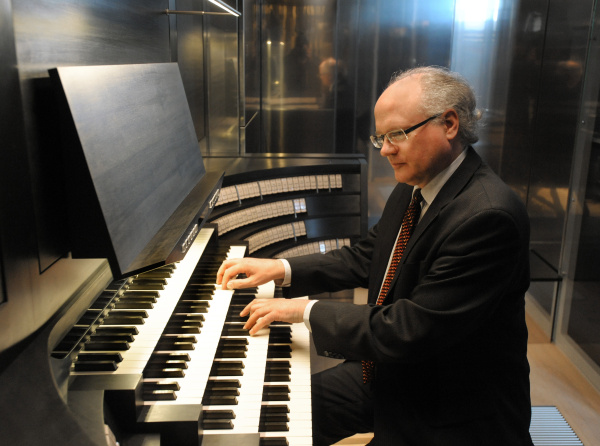 Christoph Keggenhoff spielt am 9. September Werke des Barock und der Klassik