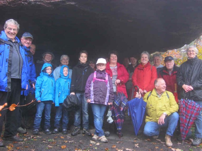 In der Höhle des Breuninger Felsens