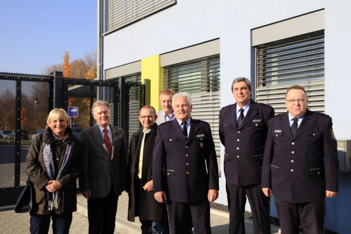 Heike Scharfenberger, Wofgang Fromm, Dieter Feid, Wolfgang Frömel, Achim Becker, Bernd Römer (v.l.n.r. vordere Reihe)