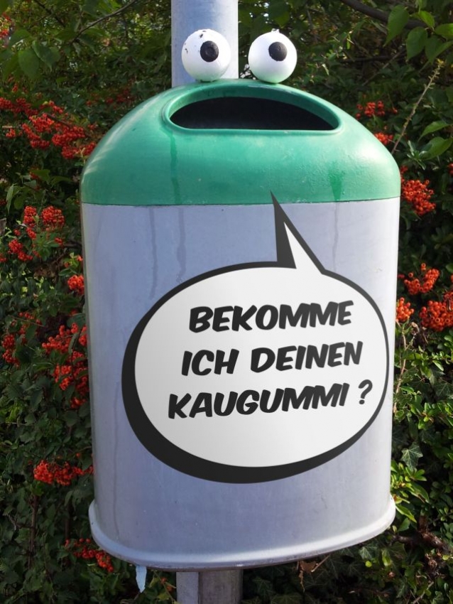 Mannheim gestaltet Papierkörbe auffällig mit Augen und Sprechblasen