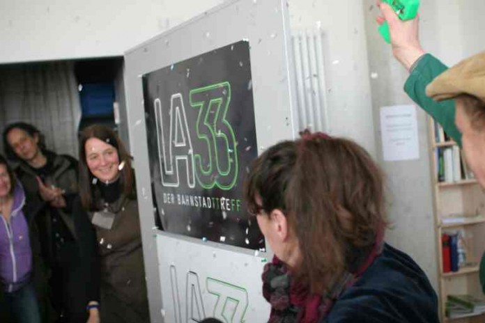 Der Nachbarschaftstreff „LA 33 – Der Bahnstadttreff“ wurde am 15. März 2013 offiziell eröffnet.
