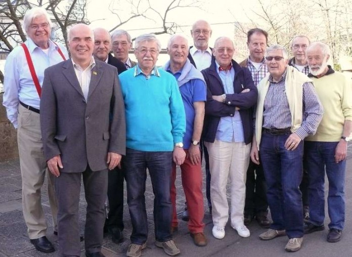 Die Gruppe Eckhard Mielke - Die ehemaligen Absolventen der Meisterschule für Handwerker in Kaiserslautern