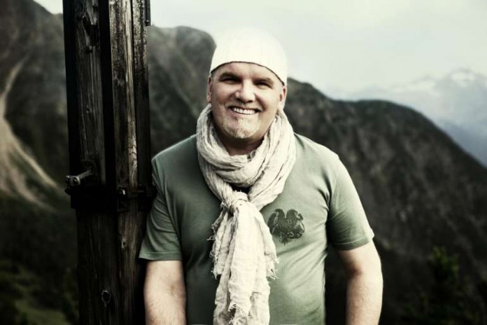 DJ Ötzi kommt nach Weinheim.