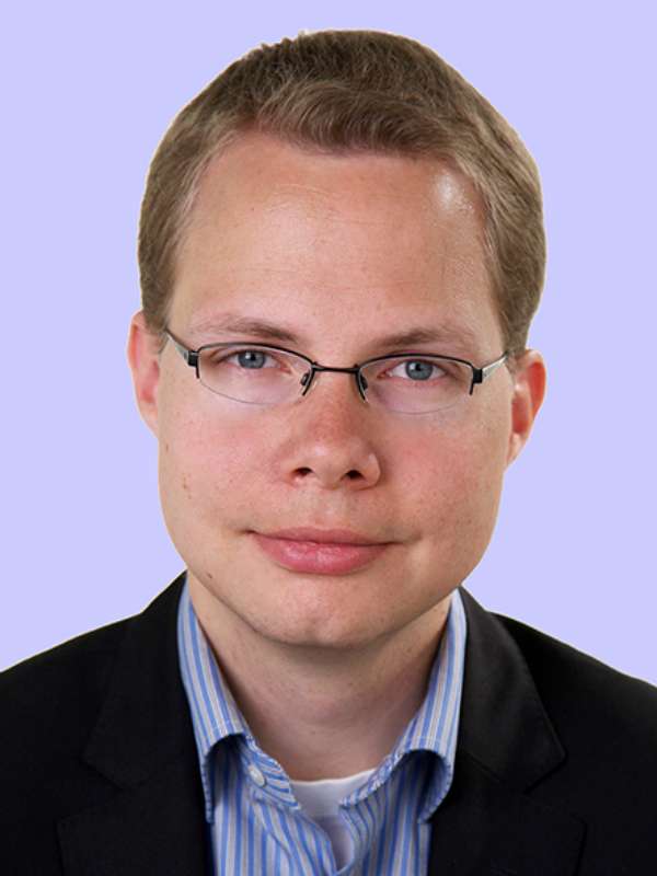 Dr. Sven Diederichs