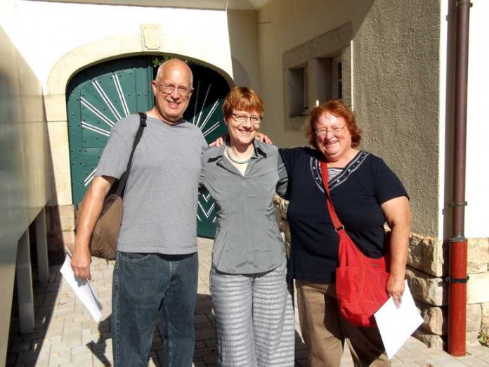 Spurensuche und Ahnenforschung: Die Amerikaner Dave und Linda Adler aus Haubstadt, Indiana besuchen Viernheim