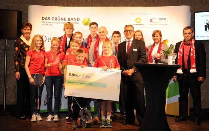 Übergabe des Grünen Bandes