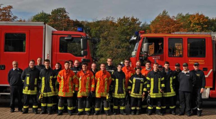 Neue Truppführer für Feuerwehren des Unterkreises Weinheim