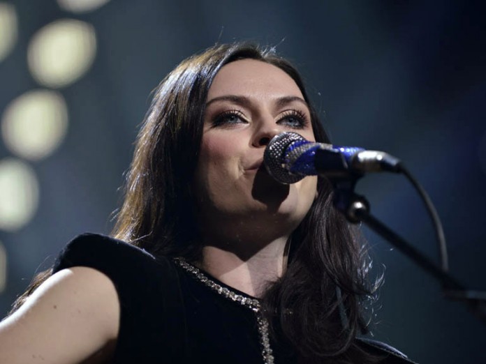 Amy Mcdonald begeisterte das Mannheimer Publikum bei der AIDA NIGHT OF THE PROMS