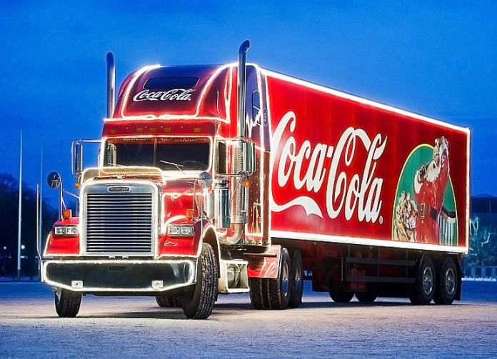Zum Abschluss macht der Coca-Cola Truck Station.