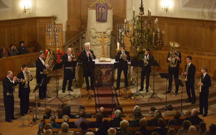 Das RENNQUINTETT und die LJO - BRASS begeisterten beim Weihnachtskonzert in Grünstadt