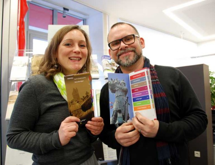 Sandra Kirchner-Spies, stellv. Leiterin Tourist Information Worms; und Klaus Horst, klaus horst DESIGNBÜRO Worms