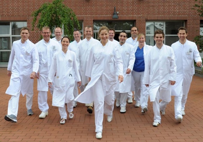 Medizinerteam der Orthopädischen und Unfallchirurgischen Klinik.