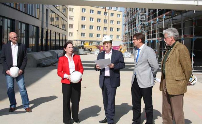 Rohbau des zweiten Gebäudeteils des Mafinex-Technologiezentrums komplett fertiggestellt