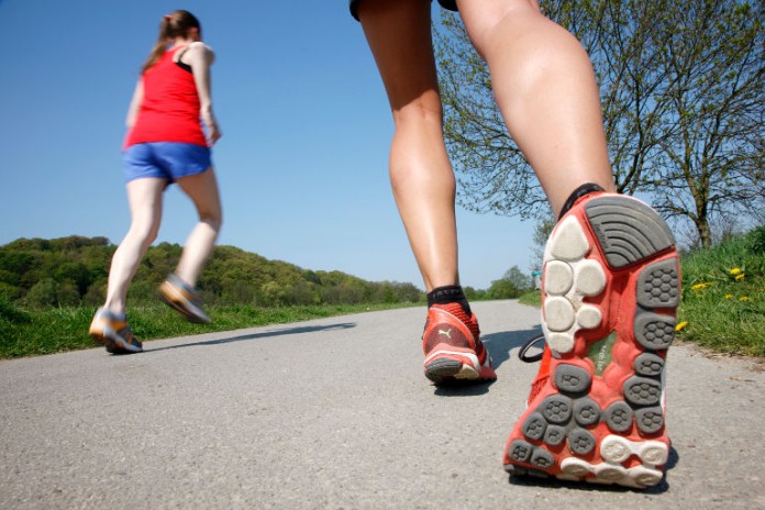 Die AOK gibt Tipps zum Thema "Sport" und wie Sie Verletzungen vorbeugen können.