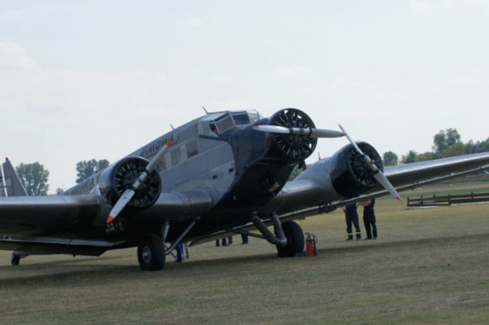 Die Tante Ju kommt in die Metropolregion Rhein-Neckar. Das Foto entstand auf dem Flugplatzfest in Lachen-Speyerdorf (Neustadt an der Weinstraße) im September 2012.