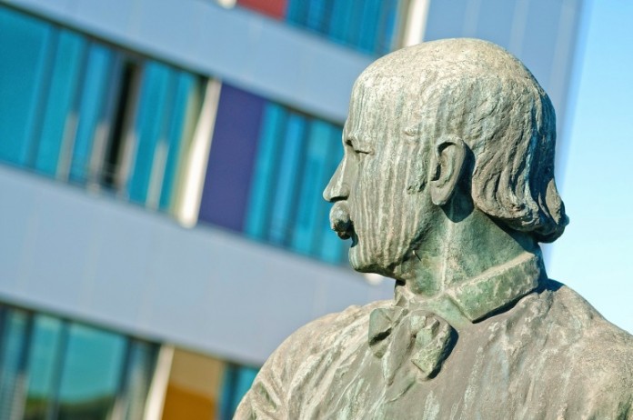 „Der Retter der Mütter“ hat die Universitäts-Frauenklinik Heidelberg fest im Blick