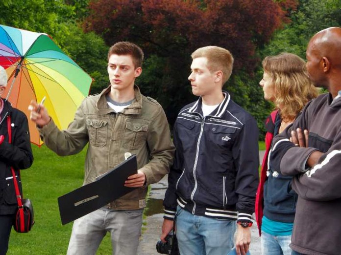 Die jungen Filmemacher Marco Henn und Dominik Prestel