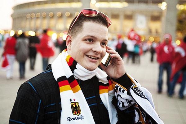 Das Informationszentrum Mobilfunk (IZMF) ist Ansprechpartner für Bürgerinnen und Bürger, Medien sowie öffentliche und private Einrichtungen zum Thema mobile Kommunikation.