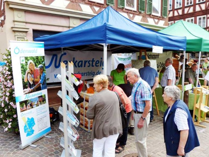 Einer der Stände beim gut besuchten Neckarsteig-Aktionstag