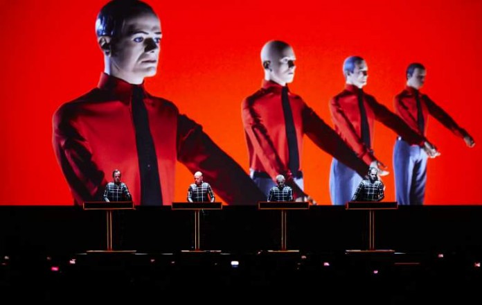 Die Düsseldorfer Band KRAFTWERK gibt drei 3D-Konzerte in Karlsruhe