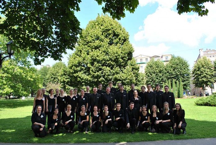 Der Kammerchor des Internationalen Studienzentrums in Riga