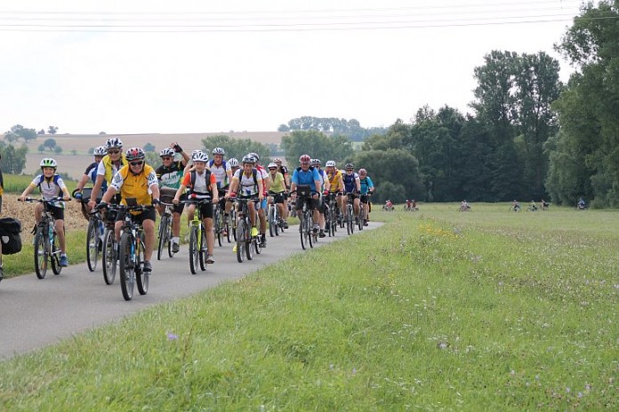 Rund 260 Radler waren drei Tage lang beim beliebten 3-Länder-Rad-Event im „grenzenlos schönen“ Odenwald – hier zwischen Rosenberg und Sindolsheim – unterwegs.