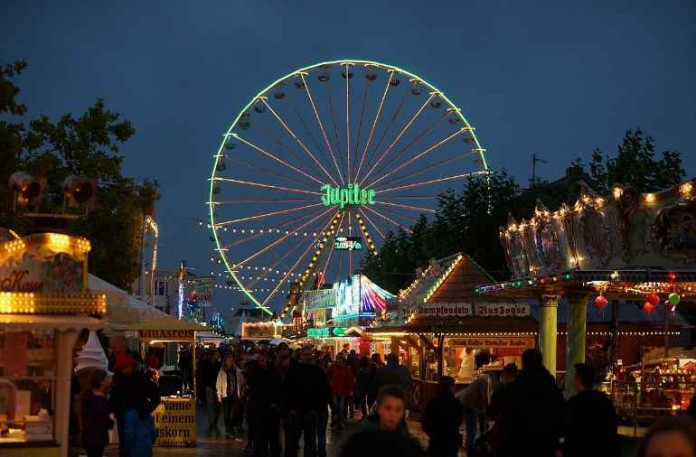 Bericht vom Dürkheimer Wurstmarkt.
