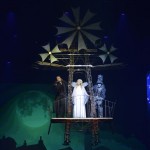 Scrooge und Marley mit dem Engel der Weihnacht