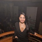 Bahar Kizil gab eine kleine Kostprobe aus ihrem im Februar erschienenem Album  "BAHAR Bullets of Love" im Park Cafe in Wiesbaden
