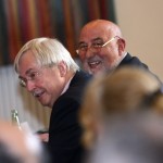 Wirtschaftsredakteur Gerhard Hohmann und Bürgermeister Adolf Kauth