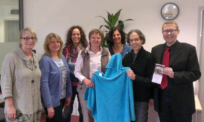 Spendenübergabe an das Projekt FrAnkHA