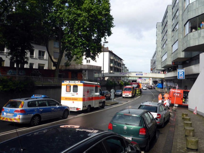 In einem Parkhaus klagten Passanten über starke Übelkeit und Schwindel