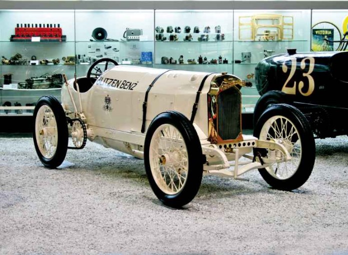 Ein Blitzen-Benz kommt ins Auto & Technik Museum Sinsheim