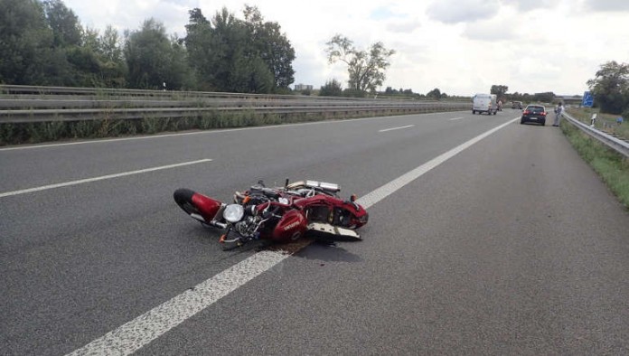 Der Zweiradfahrer kam ins Krankenhaus