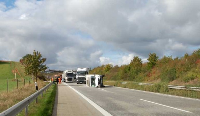 Verkehrsunfall auf der B 63