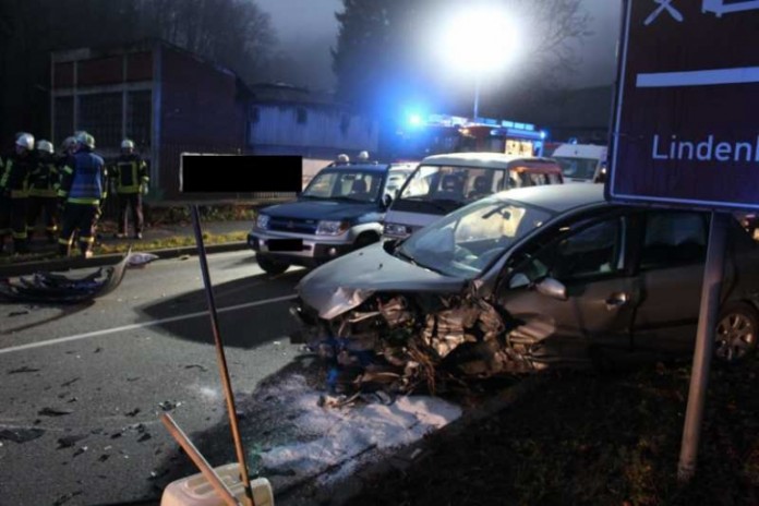 Drei Personen mussten in die umliegenden Krankenhäuser gebracht werden
