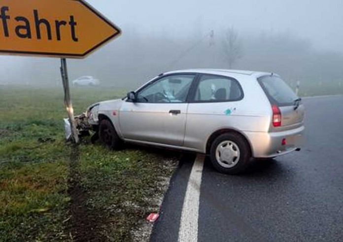 Nicht angepasste Geschwindigkeit führt bei diesen Wetterverhältnissen schnell zu einem Unfall