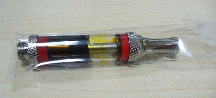 Ein Mundstücke für E-Zigaretten mit „Cannabisgeschmack“