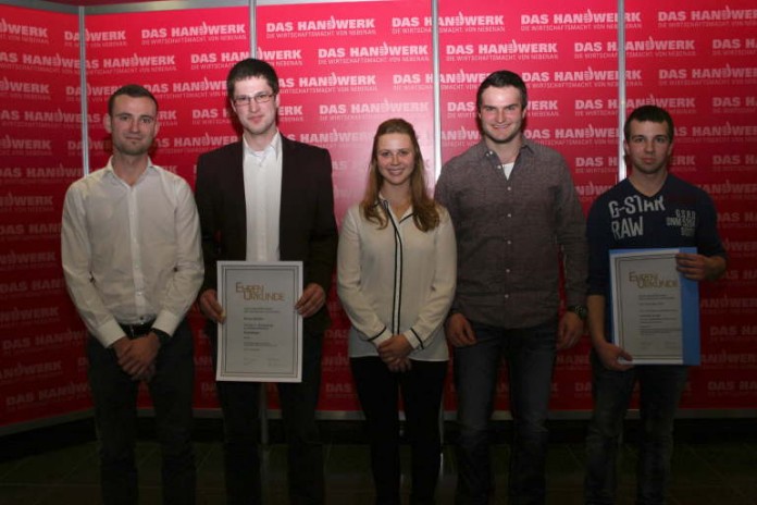 von links nach rechts: Alexander Stein, Moritz Schöfer, Christin Büßecker, Andreas Mersinger und Sebastian Knopf