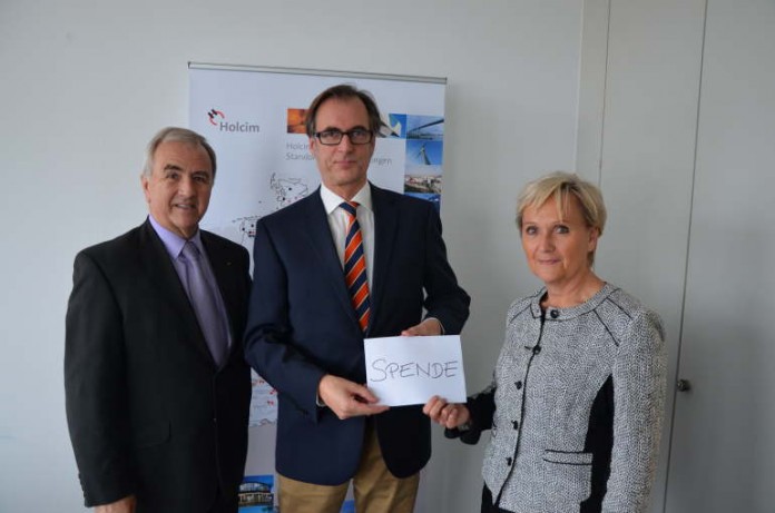 v. l. n. r.: Landrat Claus Schick, Werner Spilles, Monika Nickels