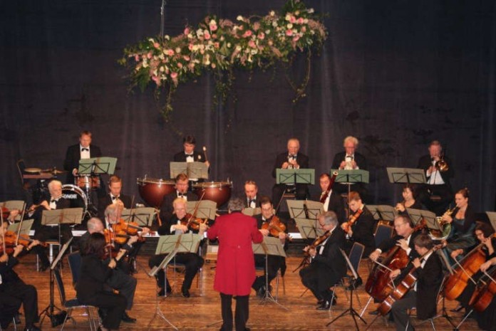 Es spielte das Johann-Strauß-Orchester Wiesbaden