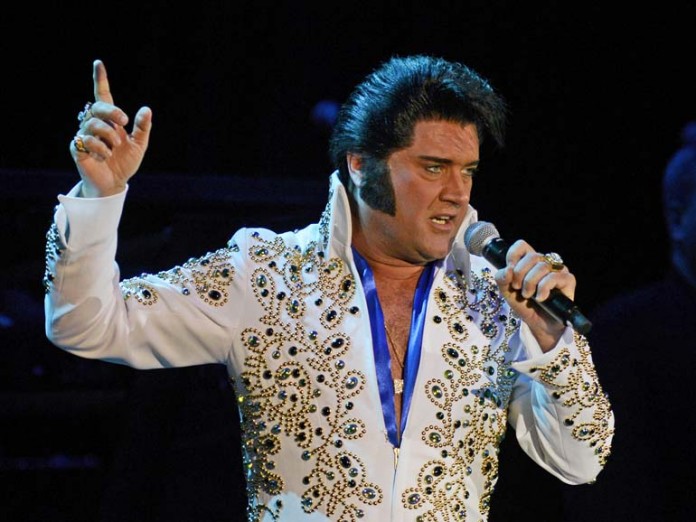"Elvis - das Musical" begeisterte die Zuschauer im Mannheimer Rosengarten