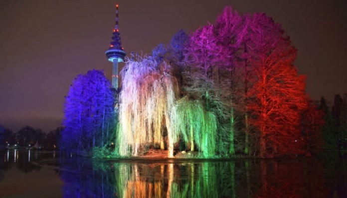 Noch bis 28. Februar können die Winterlichter im Luisenpark besucht werden