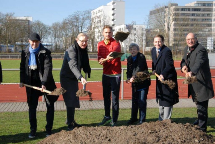 Spatenstich Sportanlage Hahnstraße