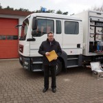 Landrat Clemens Körner bei der Übergabe