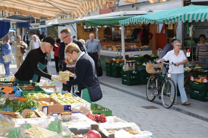 Einmal wieder unbeschwert über den Wochenmarkt bummeln