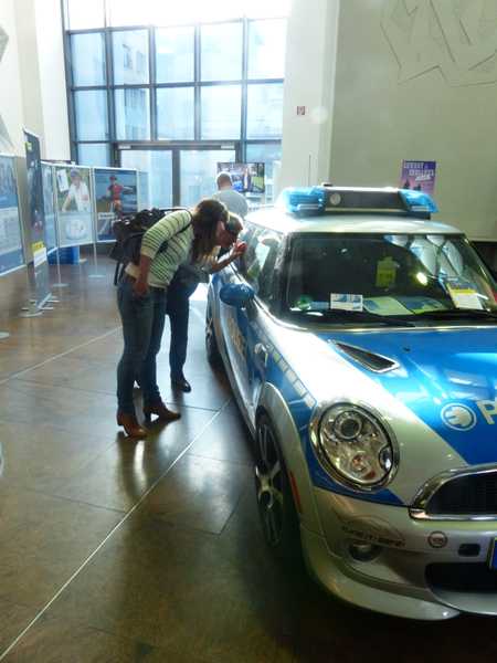 Ausstellung Verkehrssicherheit in Foyer der BBBank