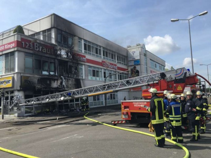 Brandeinsatz in Viernheim (Foto: Richard Meier)