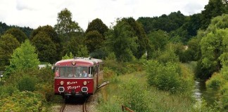 Der historische Radexpress „Krebsbachtäler“ (Foto: Frank Jennerwein)