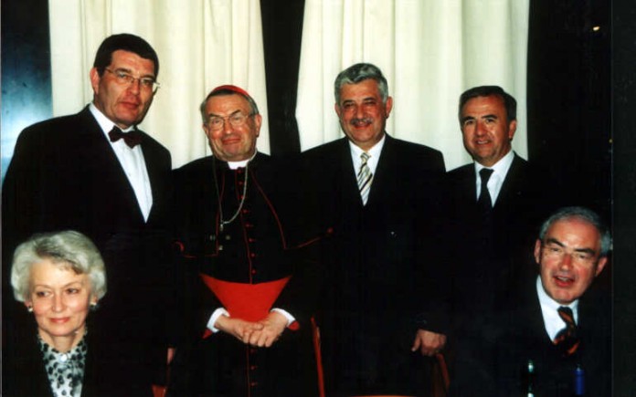 Landrat Claus Schick (2.v.r.) in Rom mit Karl Kardinal Lehmann (3.v.l.)